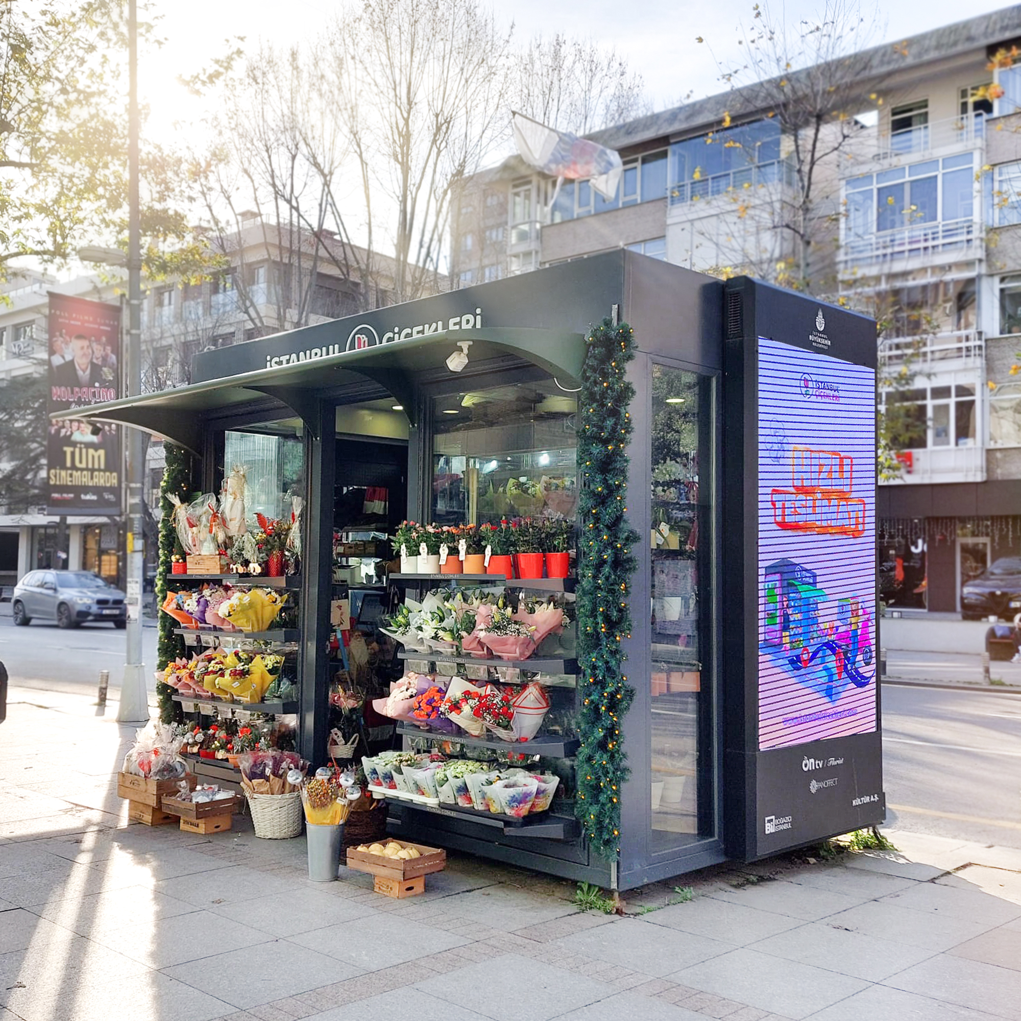 BAĞDAT CADDESİ GARANTİ BANKASI ÖNÜ